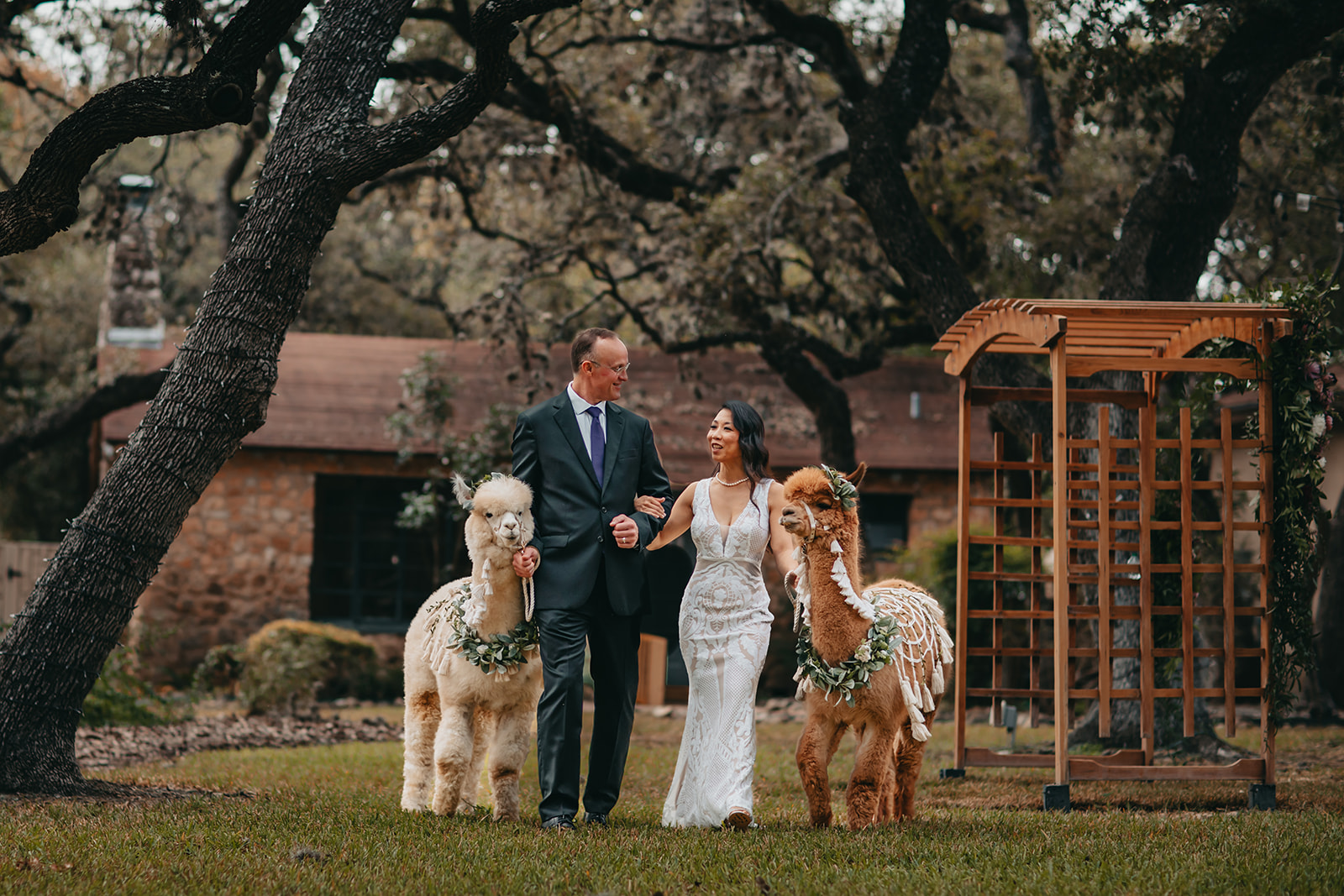 Wedding portrait at The Veranda in San Antonio by GR Weddings