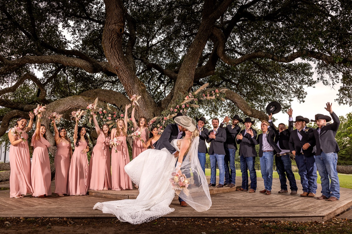 Wedding at The Oaks at High Hill in Schulenburg by GR Weddings
